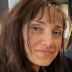 Anna MacDonald